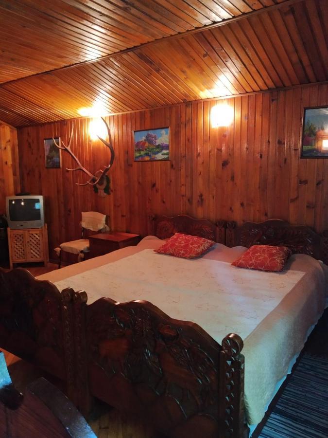 Domik S Saunoy Na Ogiyenko Apartamento Kamianets-Podilskyi Exterior foto